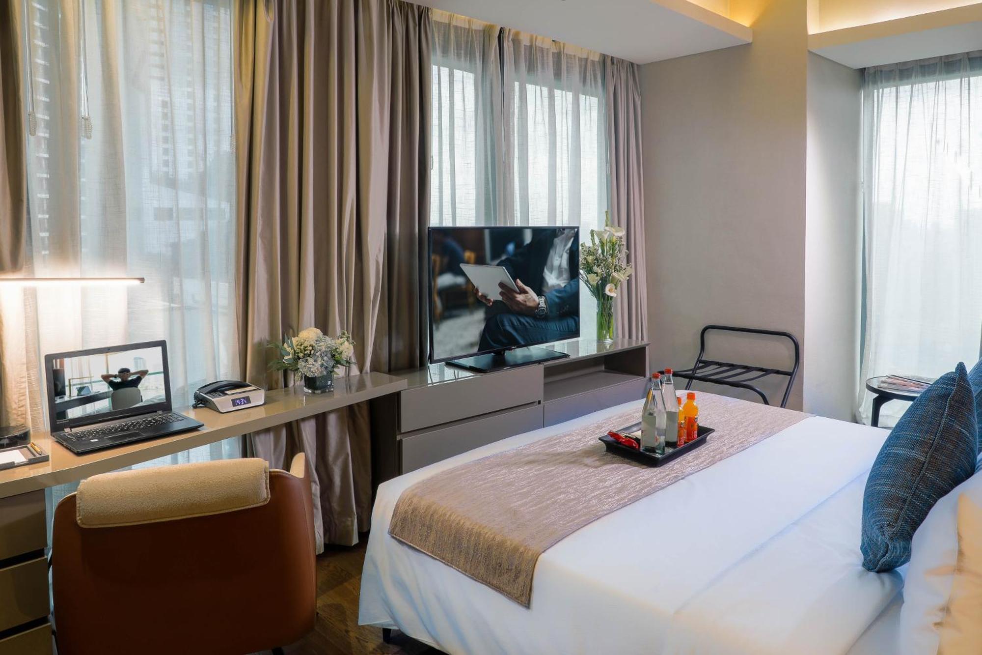 Hotel Oakwood Makati Avenue Makati City Esterno foto