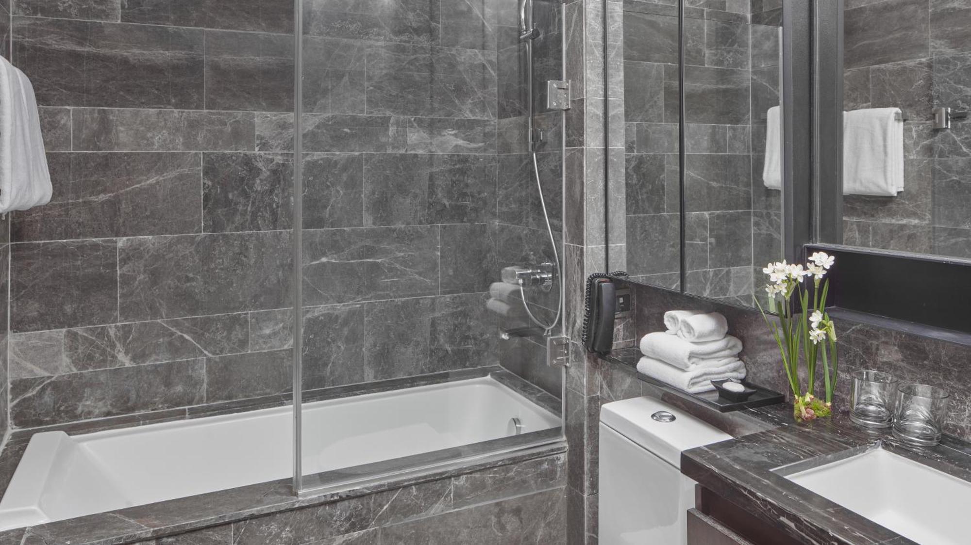 Hotel Oakwood Makati Avenue Makati City Esterno foto